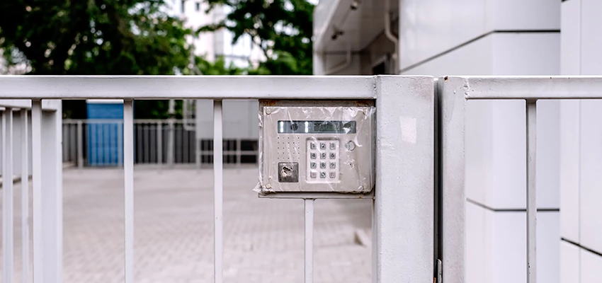 Gate Locks For Metal Gates in North Lauderdale, Florida