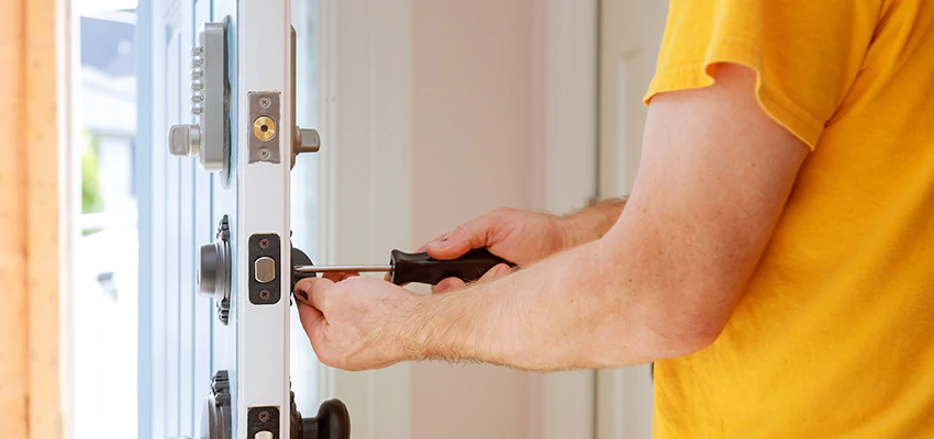 Eviction Locksmith For Key Fob Replacement Services in North Lauderdale, FL